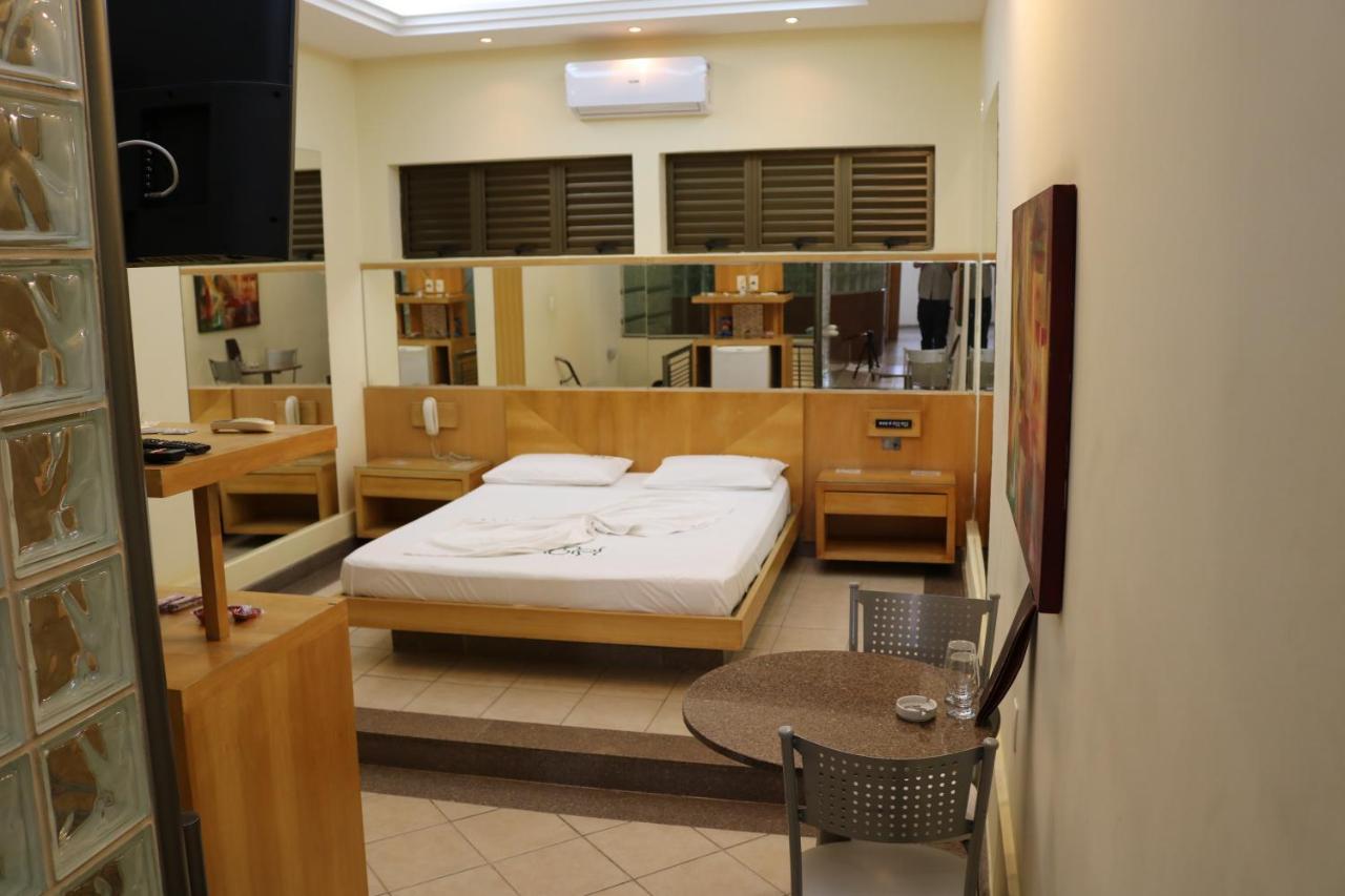 Agape Motel เซเต ลาโกอัส ภายนอก รูปภาพ